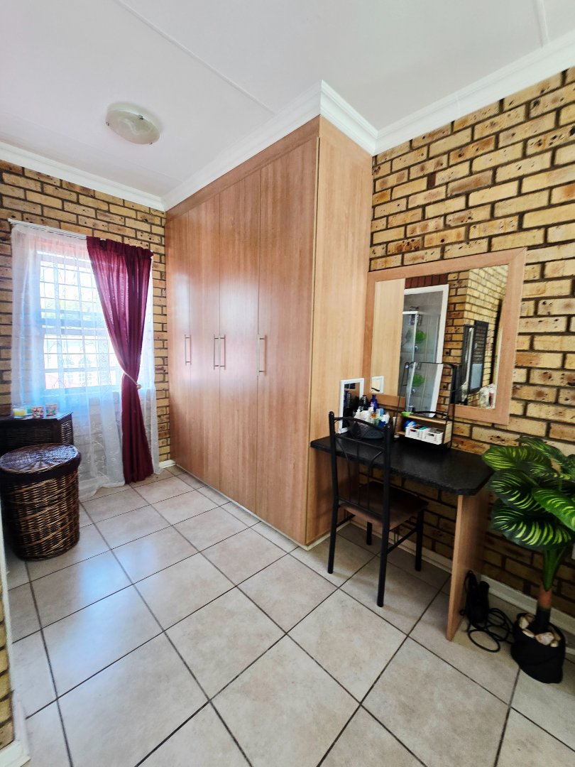 2 Bedroom Property for Sale in Flamwood North West